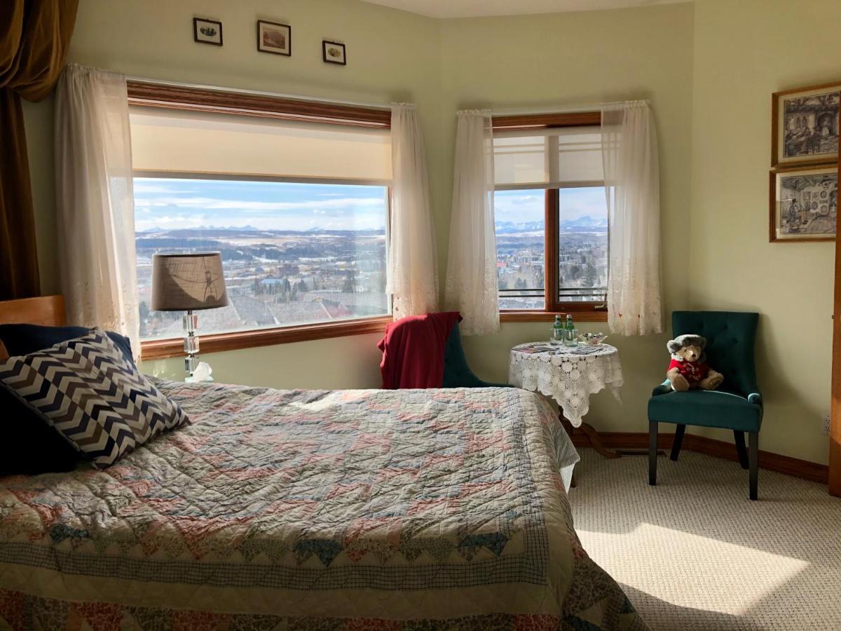 Rocky Mountain View Couette-café Cochrane